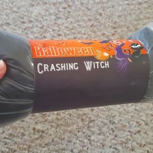 Crashing witch into tree